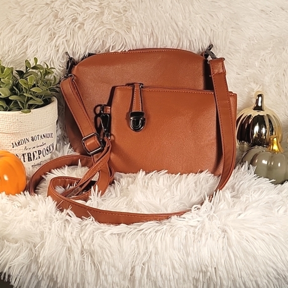 NWOT - Brown Faux Leather Crossbody & Wristlet